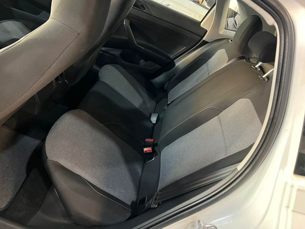 Volkswagen Polo Branco