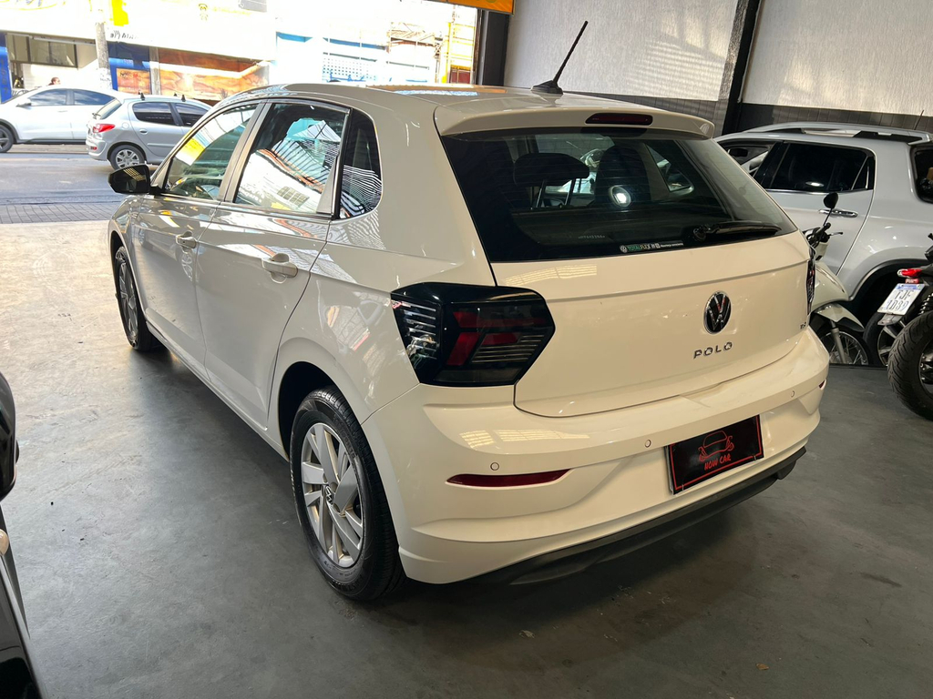 Volkswagen Polo Branco