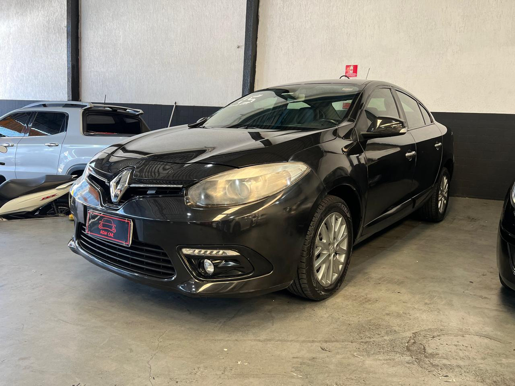 Renault Fluence Preto