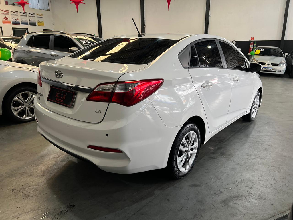 Hyundai HB20S Branco
