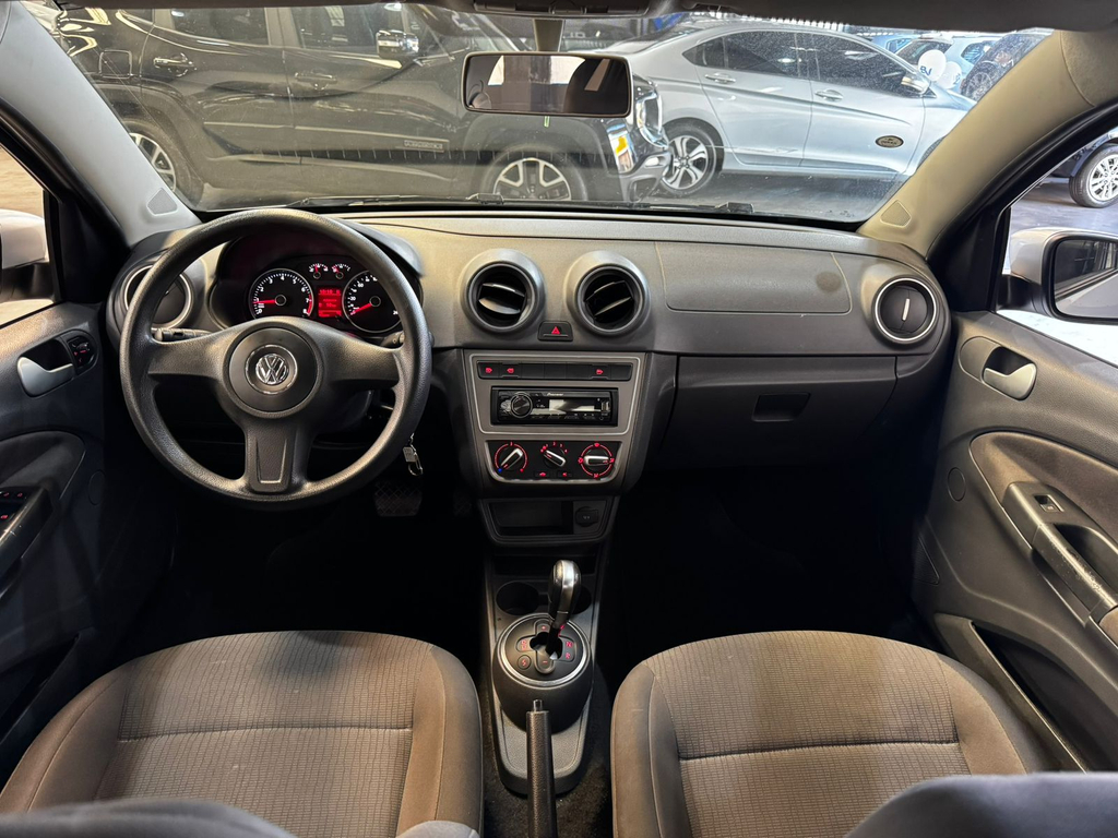Volkswagen Voyage Prata