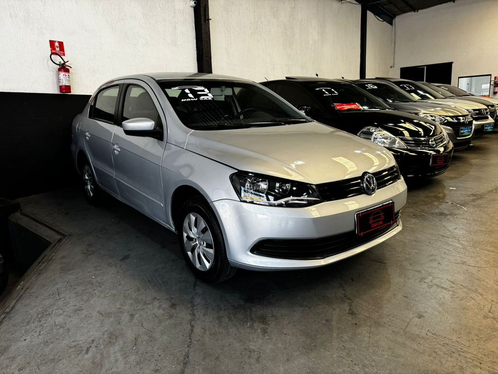 Volkswagen Voyage Prata