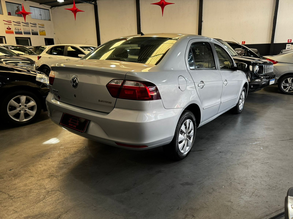Volkswagen Voyage Prata