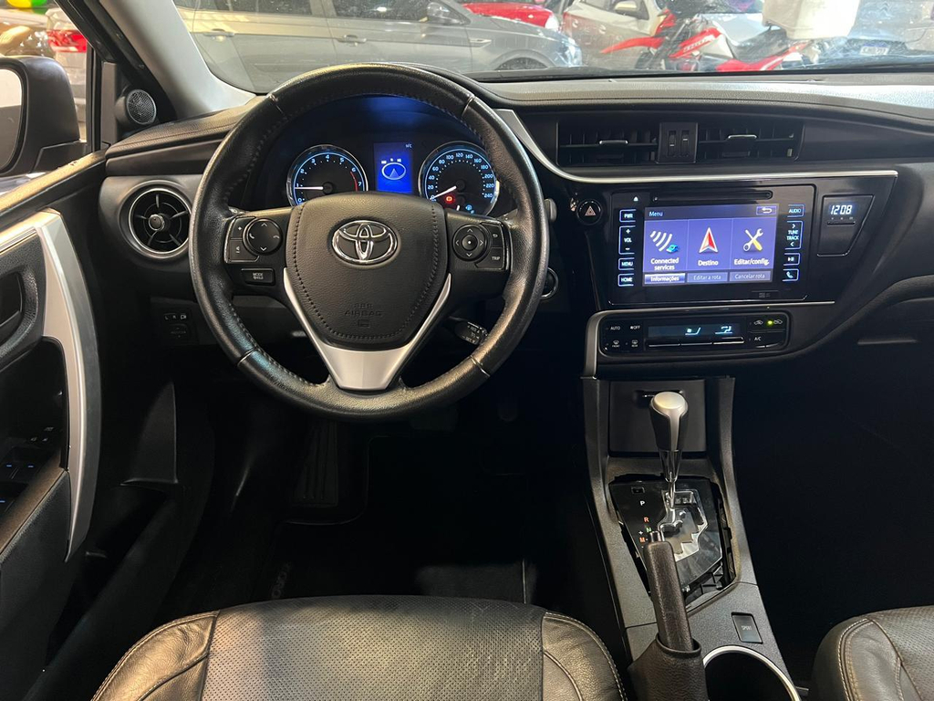 Toyota Corolla Cinza