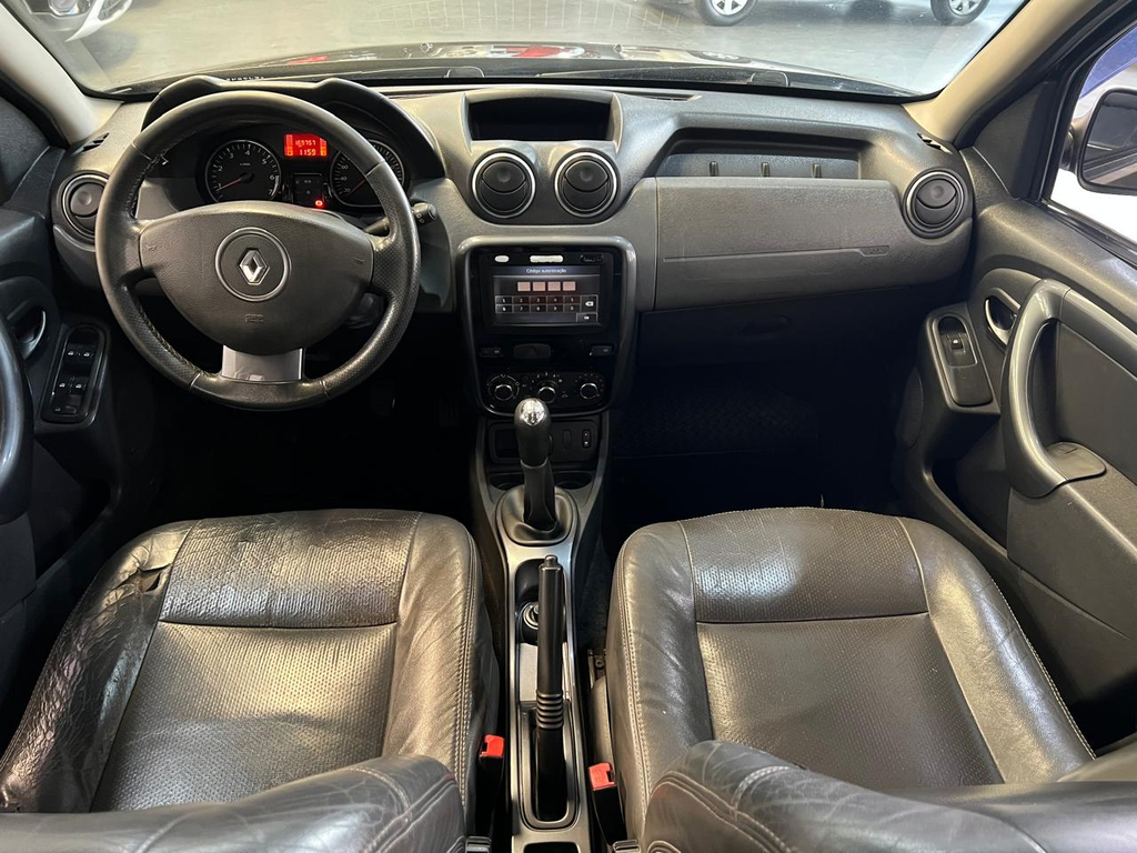 Renault Duster Verde