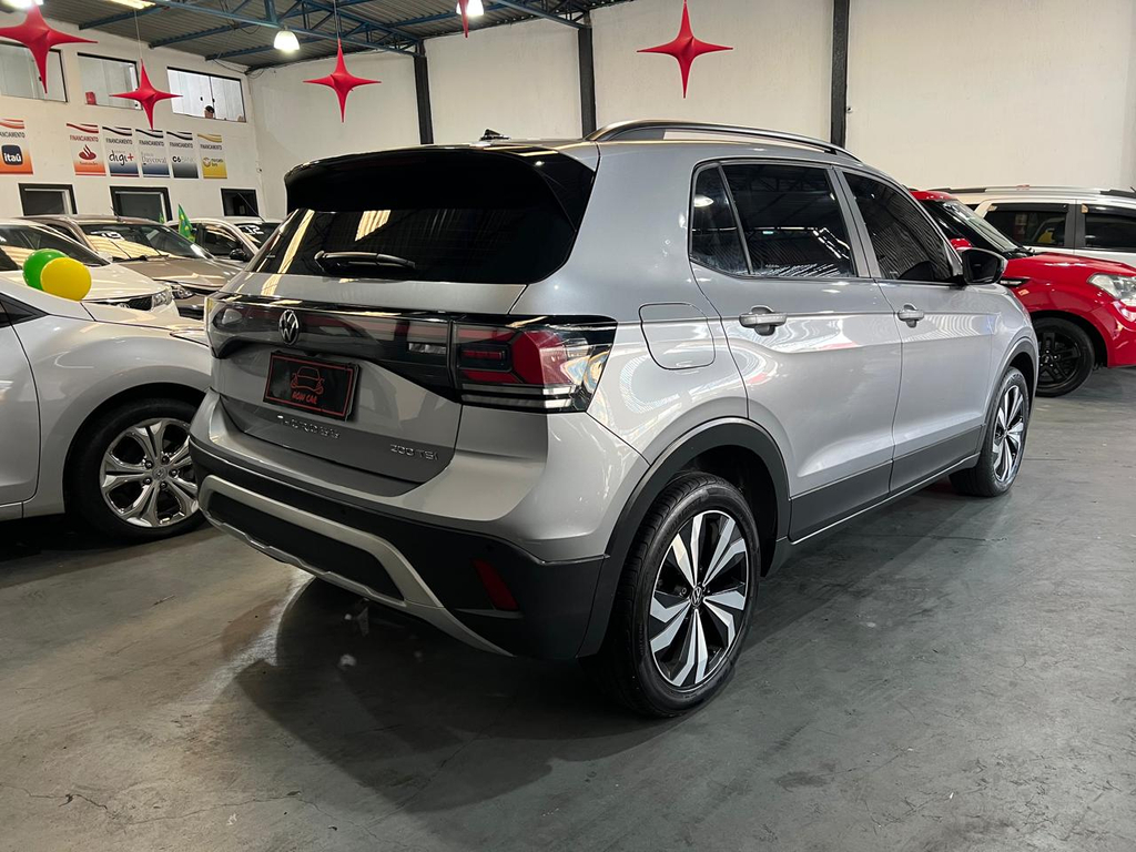 Volkswagen T-Cross Prata