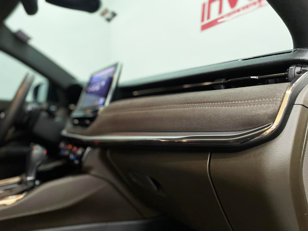 Jeep Commander Prata