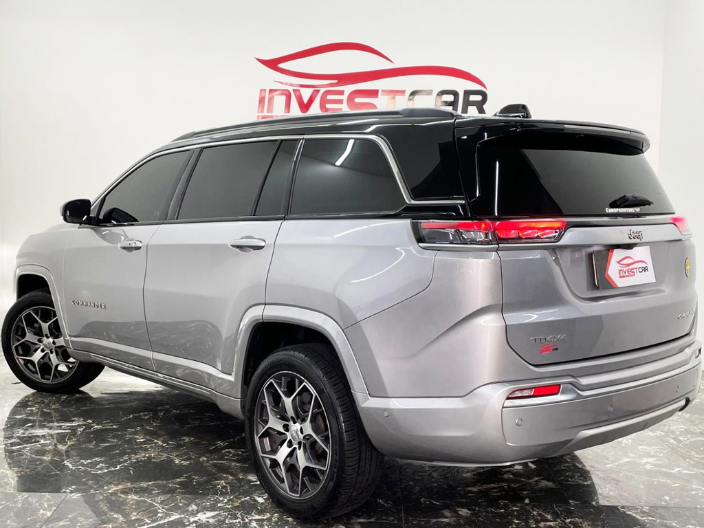 Jeep Commander Prata
