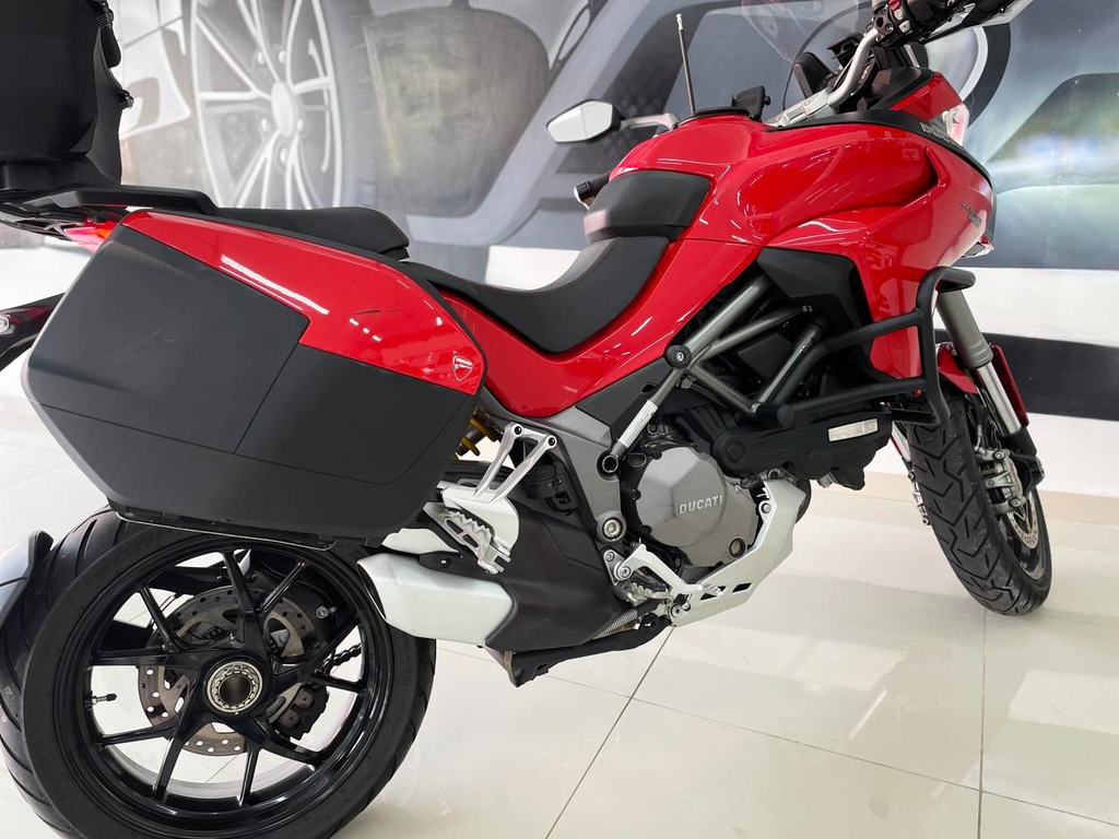 Ducati MULTISTRADA Vermelho