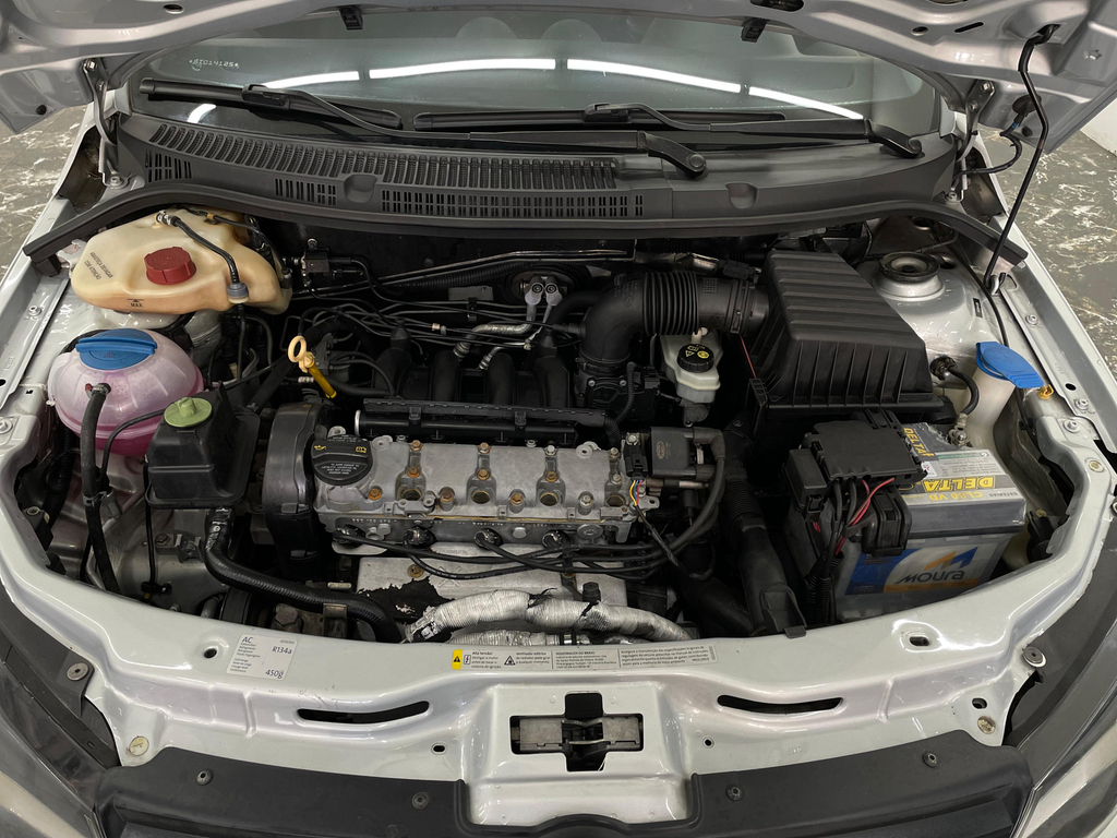 Volkswagen Voyage Prata