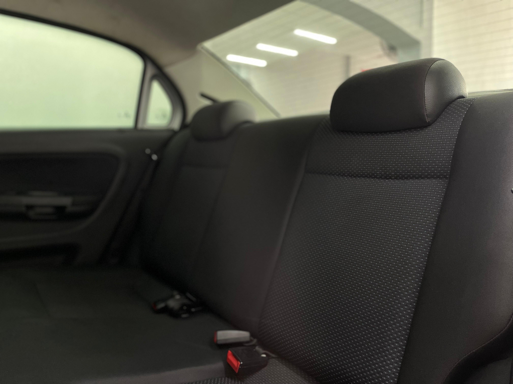 Volkswagen Voyage Prata