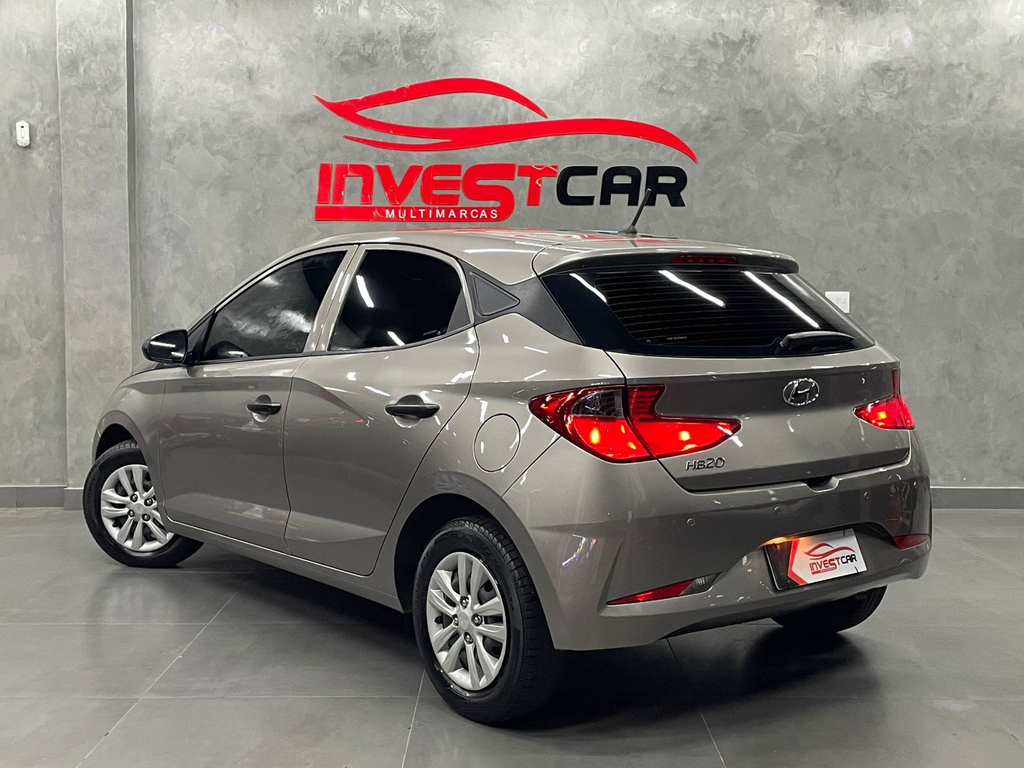 Hyundai HB20 Prata
