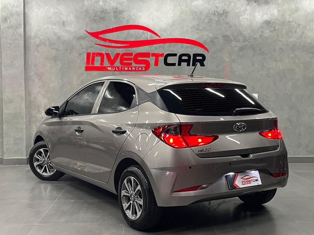 Hyundai HB20 Prata