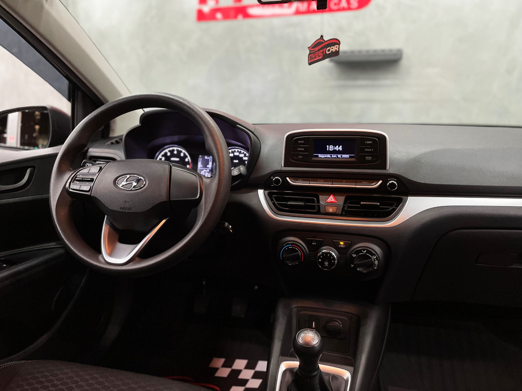 Hyundai HB20 Preto