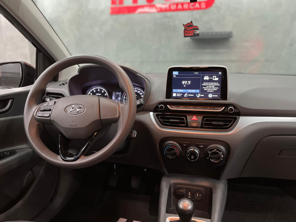 Hyundai HB20S Preto