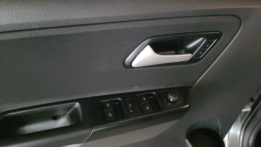 Volkswagen Fox Cinza