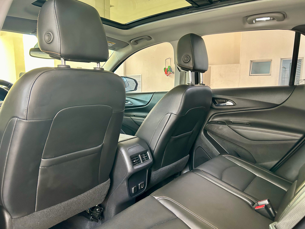 Chevrolet Equinox Prata