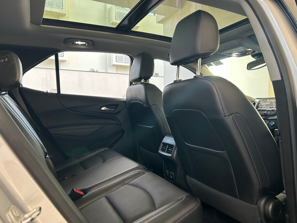Chevrolet Equinox Prata