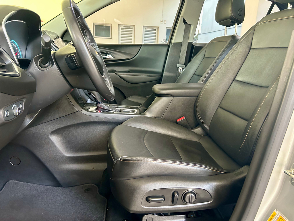 Chevrolet Equinox Prata