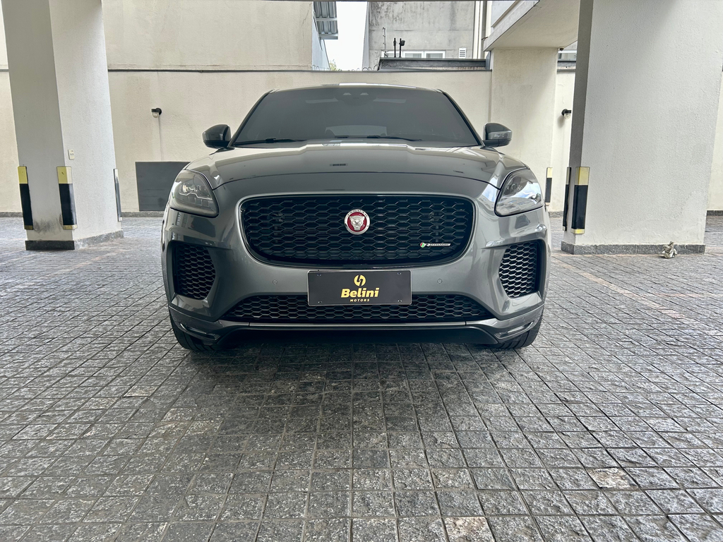Jaguar E-Pace Cinza
