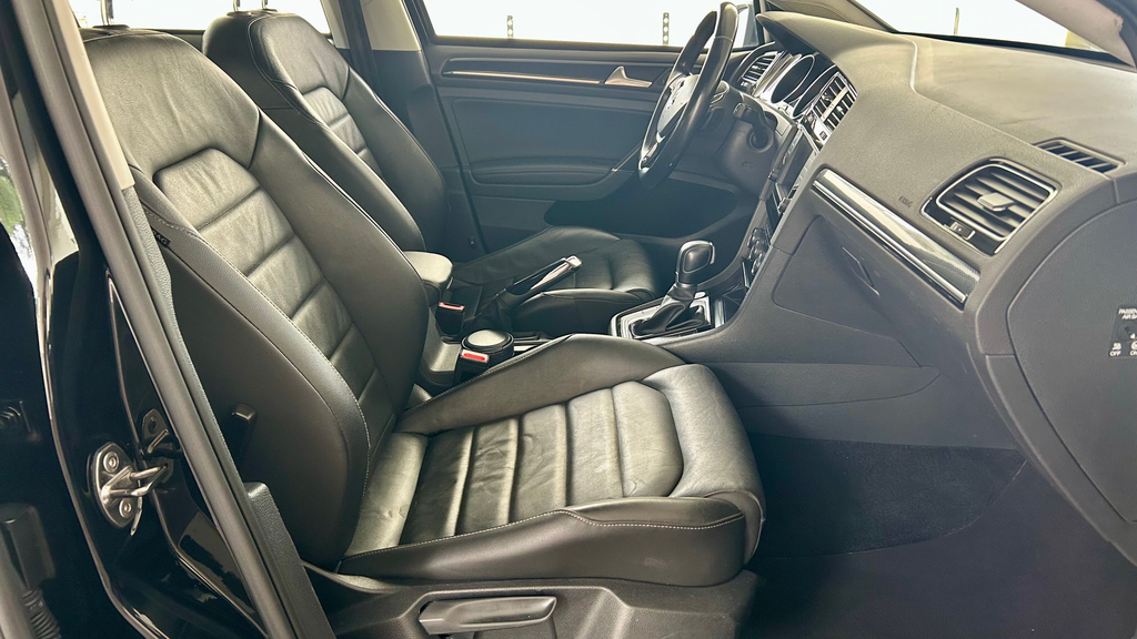 Volkswagen Golf Variant Prata