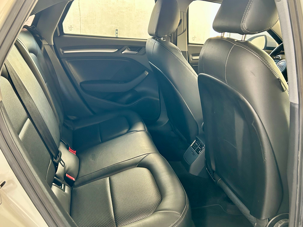 Audi A3 Sedan Branco