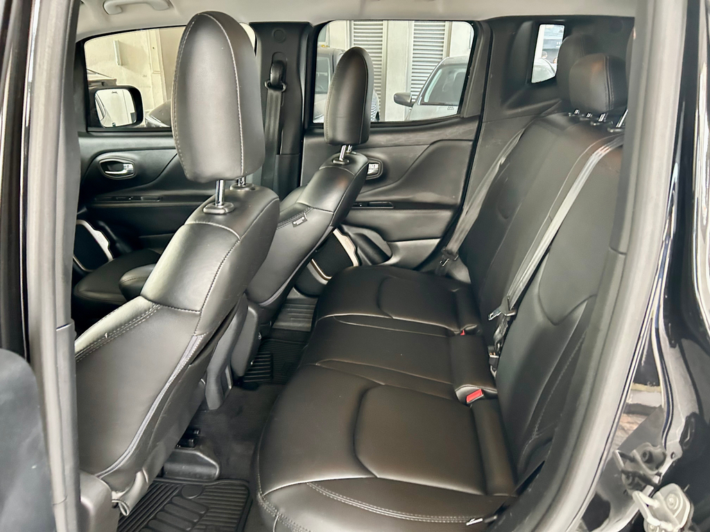 Jeep Renegade Preto