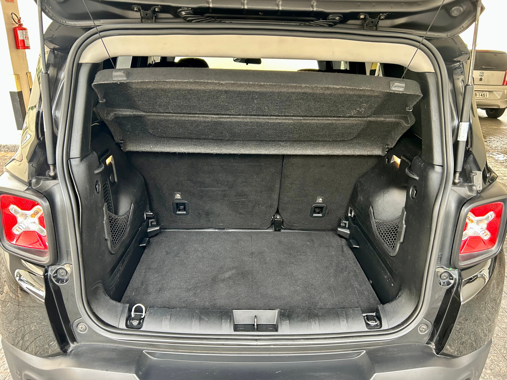 Jeep Renegade Preto