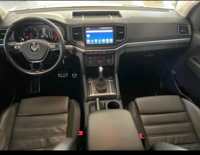 Volkswagen Amarok Preto