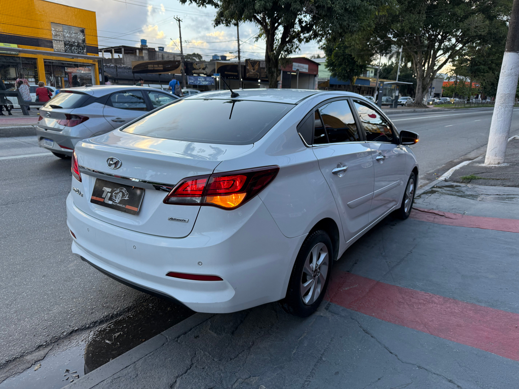 Hyundai HB20S Branco