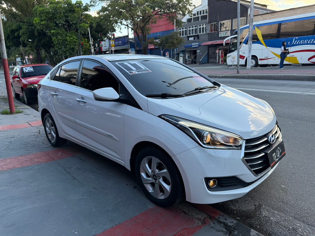 Hyundai HB20S Branco