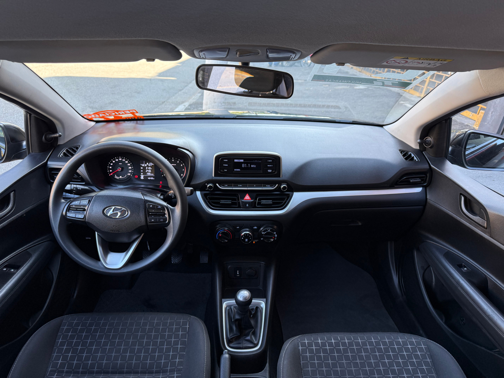 Hyundai HB20 Preto