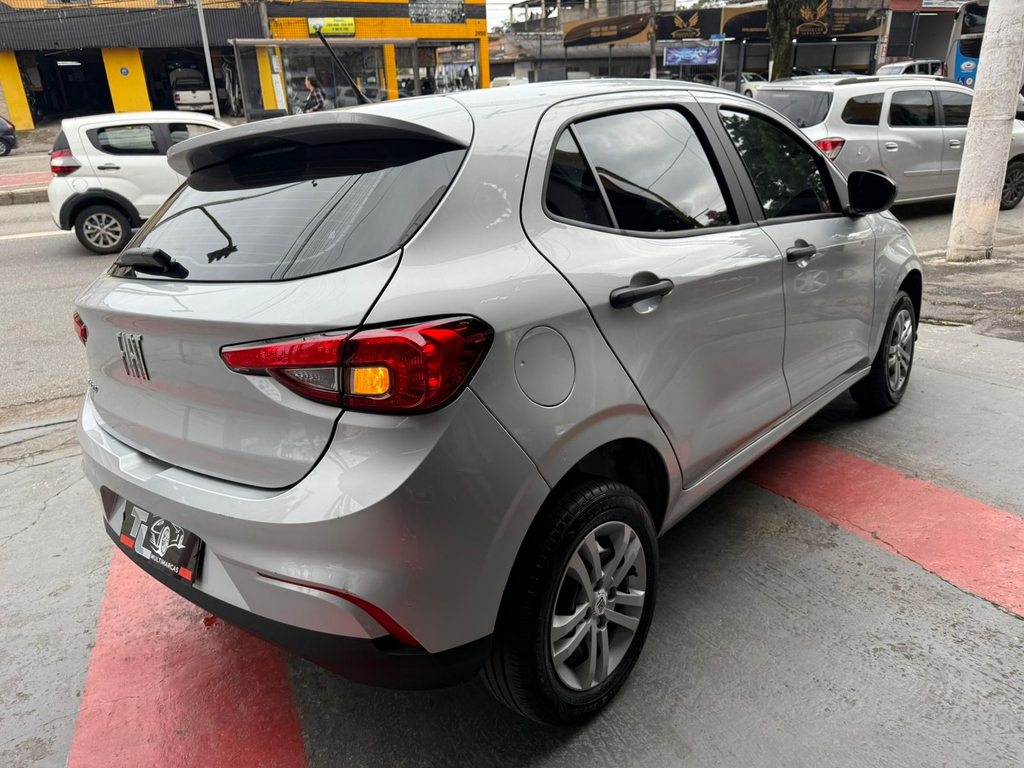 Fiat Argo Prata
