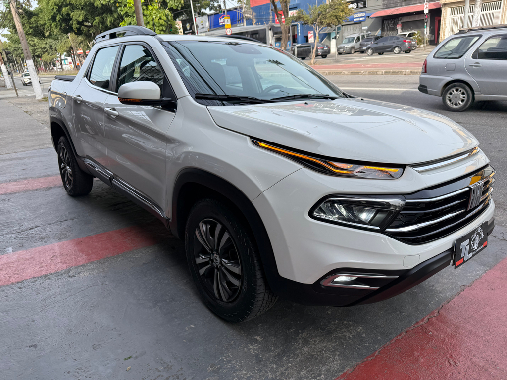 Fiat Toro Branco