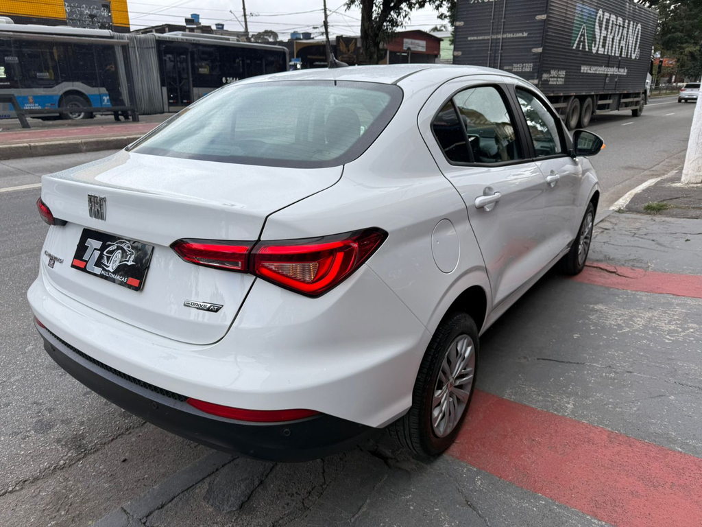 Fiat Cronos Branco
