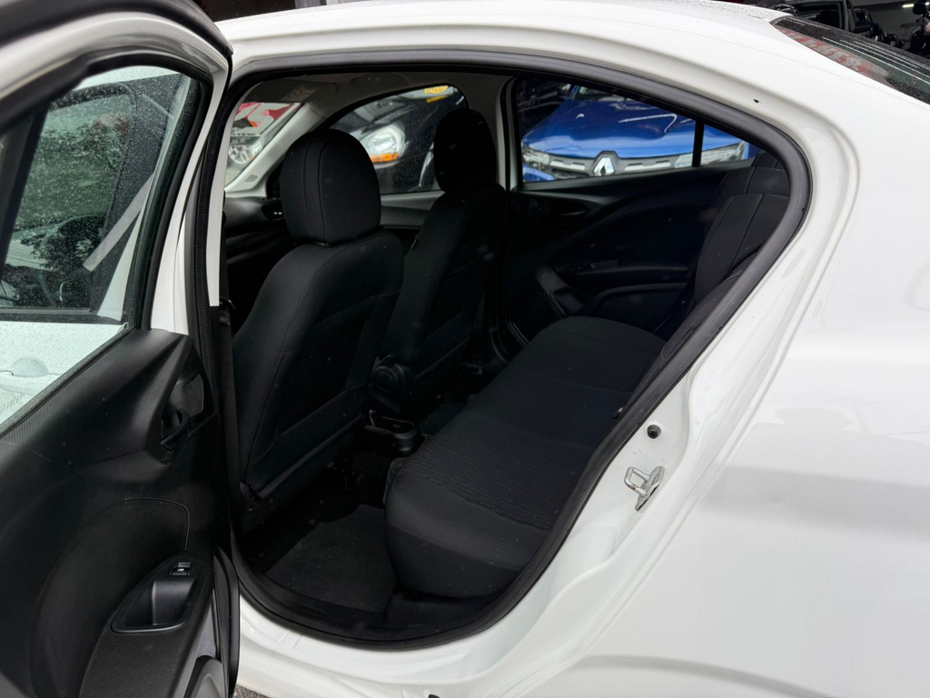 Fiat Cronos Branco