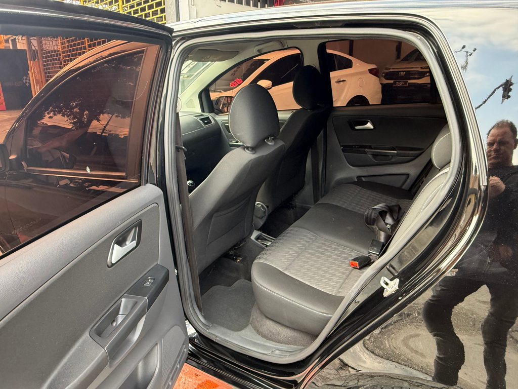 Volkswagen Fox Preto