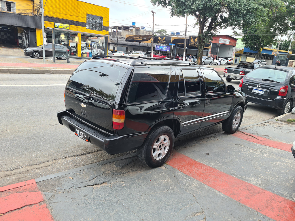Chevrolet Blazer Preto