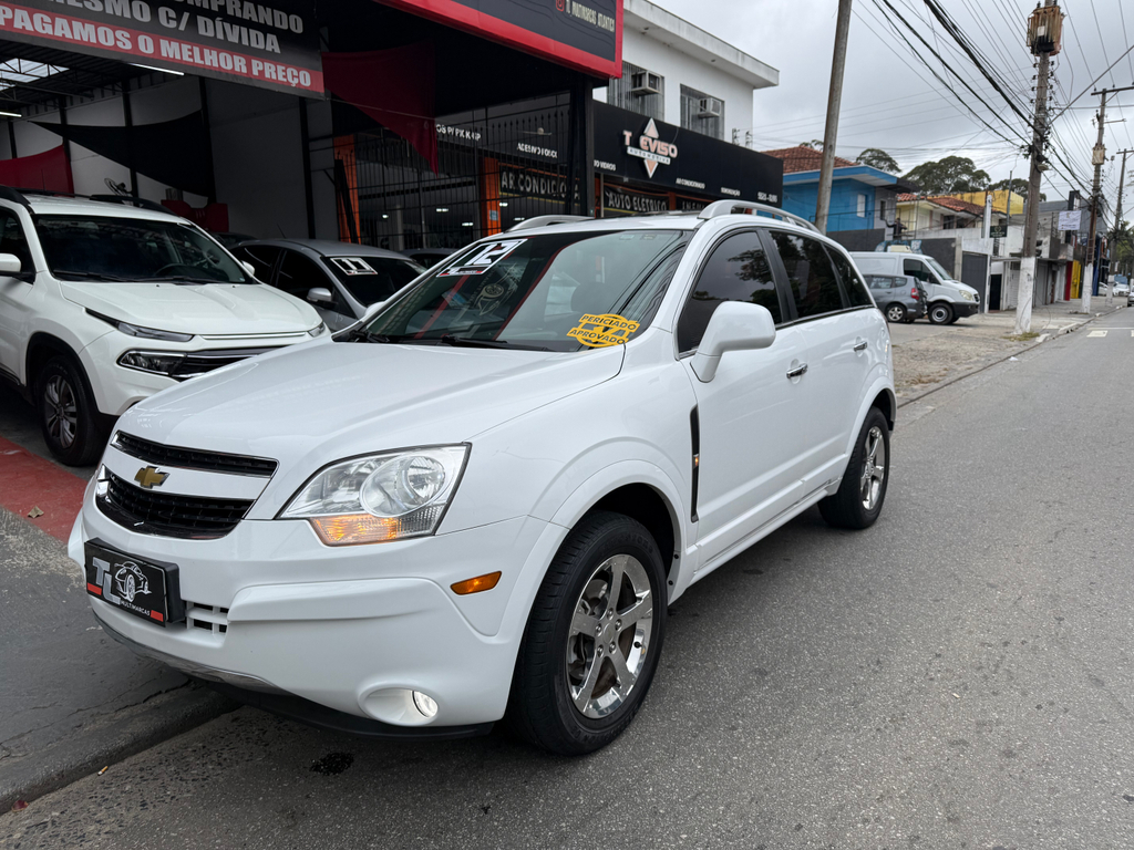 Chevrolet Captiva Branco