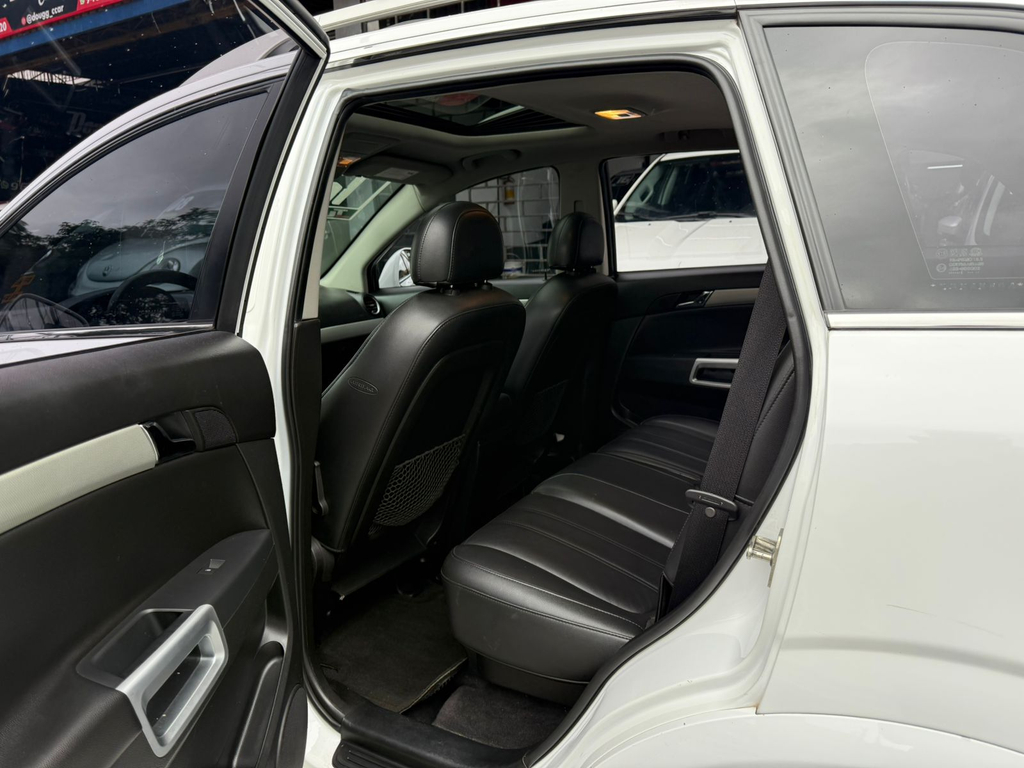 Chevrolet Captiva Branco
