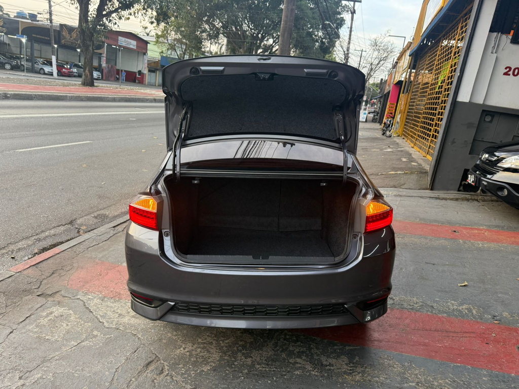 Honda City Cinza