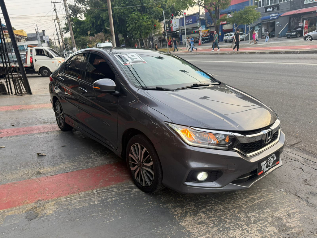 Honda City Cinza