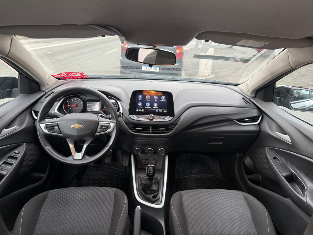 Chevrolet Onix Sedan Preto