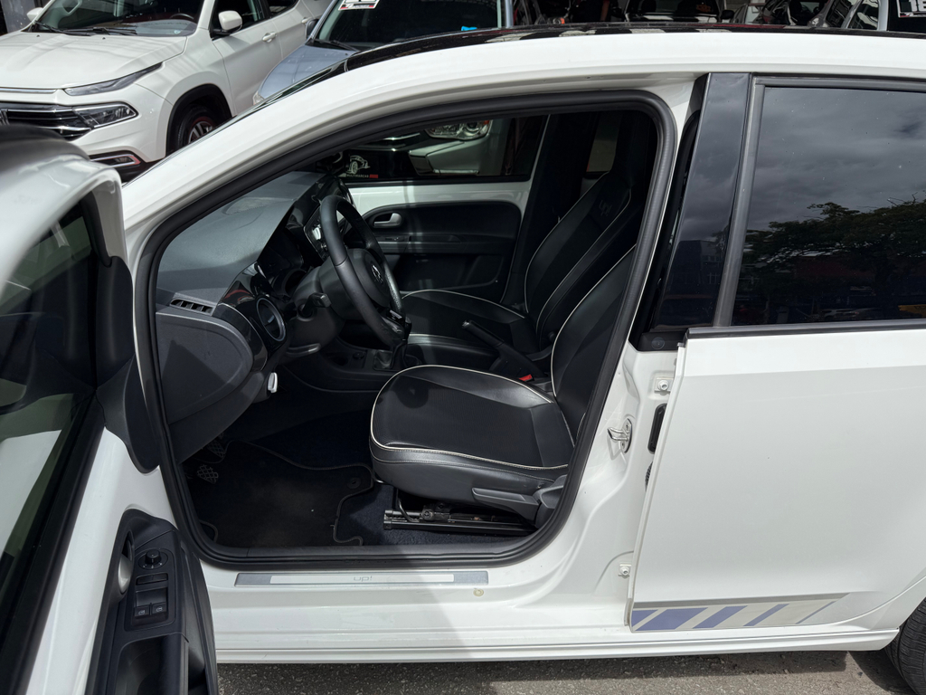 Volkswagen Up! Branco