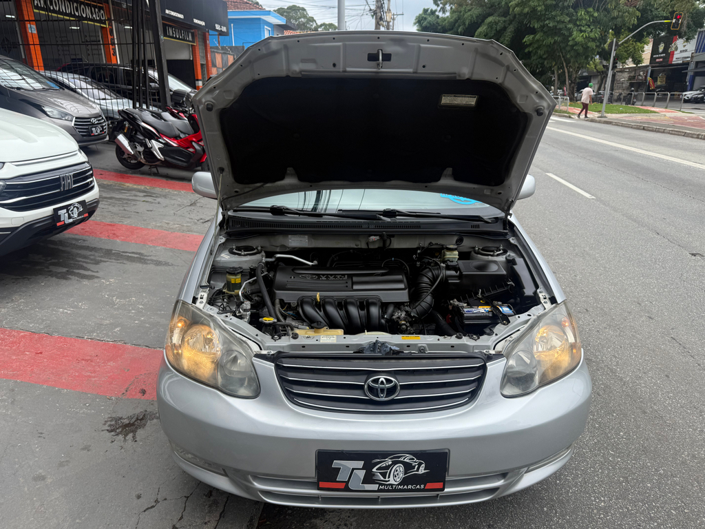 Toyota Fielder Prata