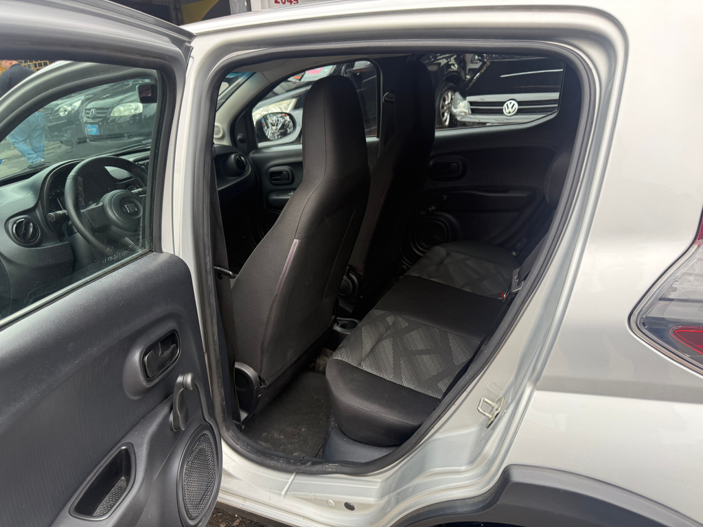 Fiat Mobi Prata