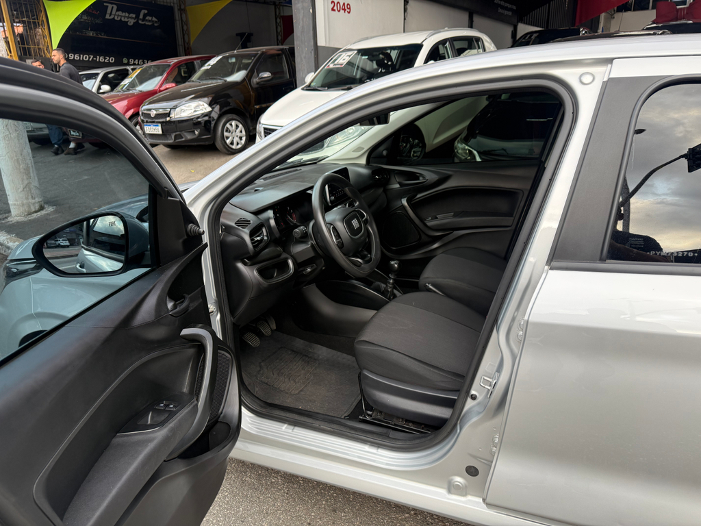 Fiat Argo Prata