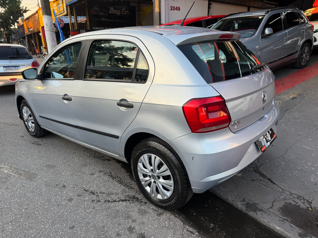 Volkswagen Gol Prata