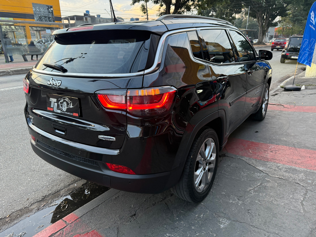 Jeep Compass Preto