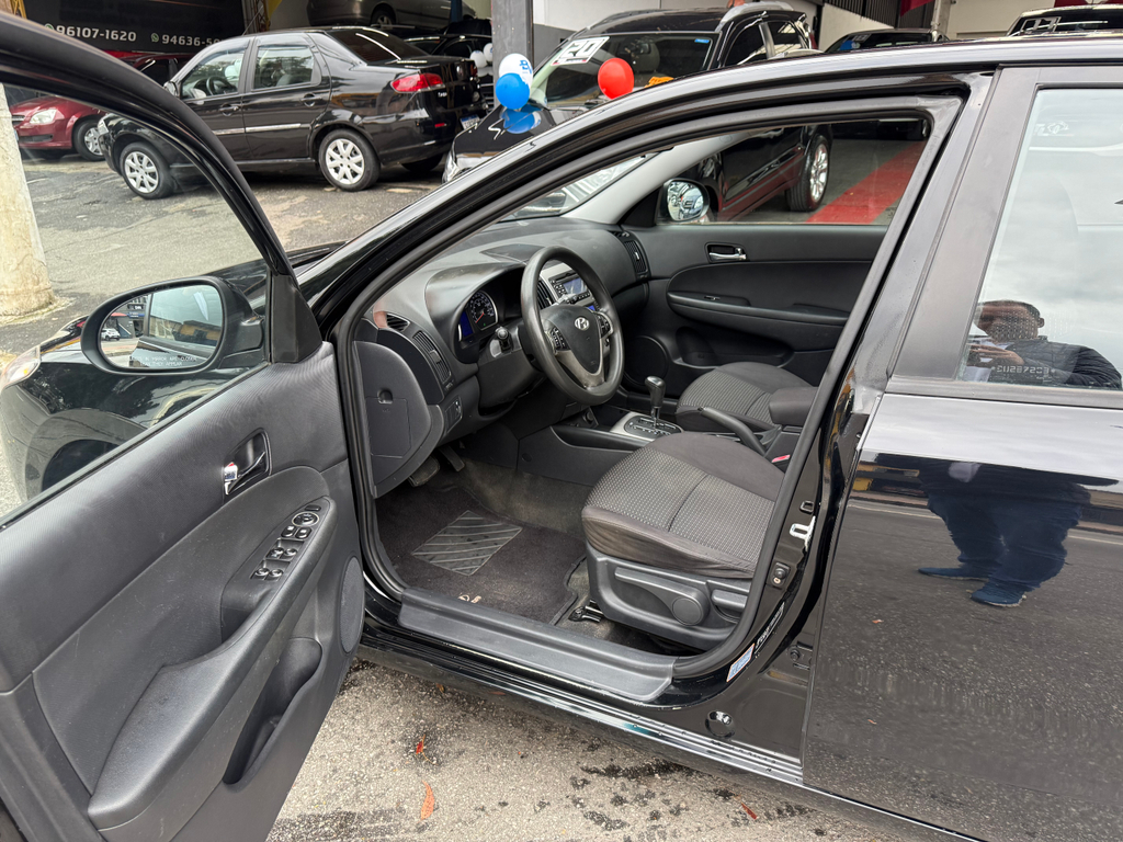 Hyundai i30 Preto